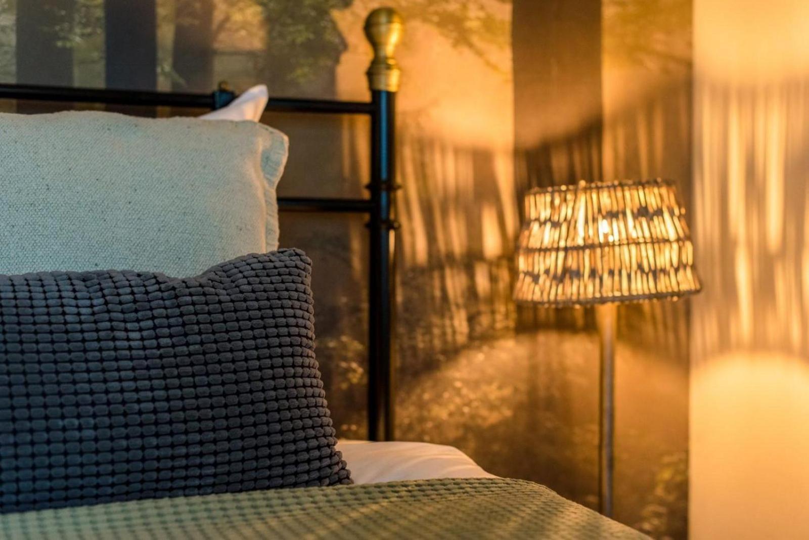Klokkenluider Apartment ฮอลลุม ภายนอก รูปภาพ