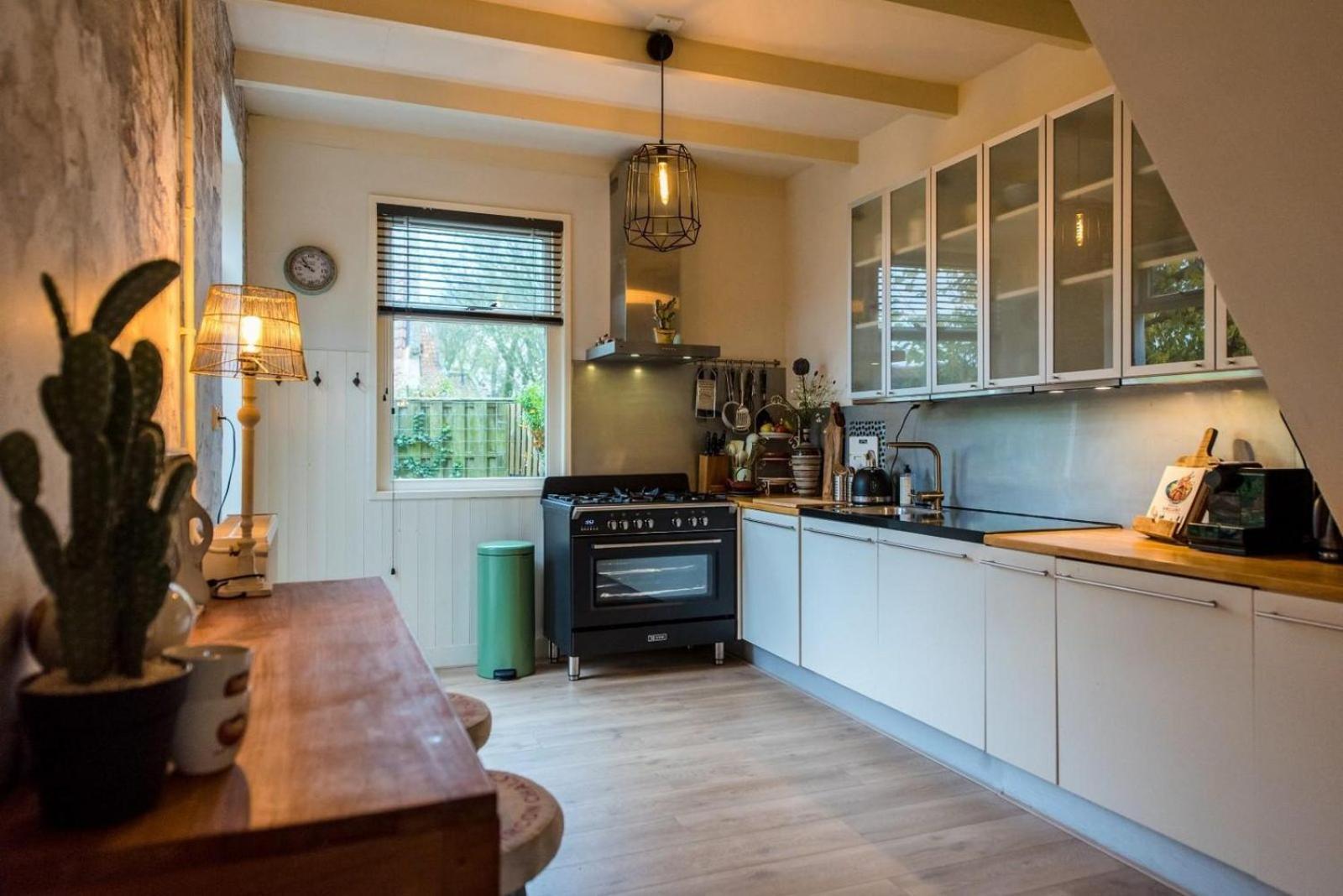 Klokkenluider Apartment ฮอลลุม ภายนอก รูปภาพ